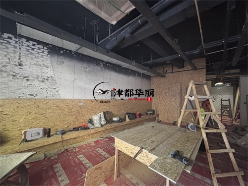 宁夏装修公司|宁夏志酒清吧装修施工巡检